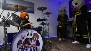 Los CumbiOsos denuncia asalto en la carretera Puebla-Perote; abren donativos para recuperar equipo