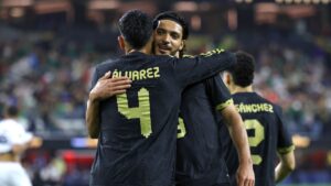 La selección mexicana sufre, pero vence a República Dominicana en la Copa Oro