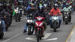 ¿Estrenaste moto? Tienes poco tiempo para emplacar y evitar multa en Edomex