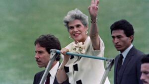 Muere Violeta Chamorro, primera mujer presidenta en América