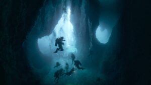 Descubren un mundo perdido bajo el mar: tiene 140 mil años y restos de una especie humana extinta