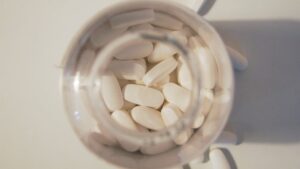 Alerta ISSSTE por los “nitazenos”, una droga más potente que el fentanilo