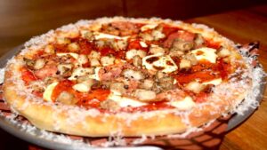 Pizza frita: qué es, cómo sabe y dónde probarla en la Ciudad de México