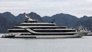 Yate con 400 personas colisiona contra muelle del río Hudson en NY; hay varios heridos