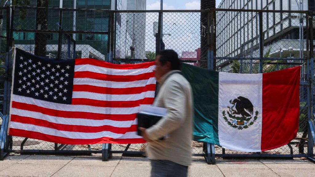 Qué significa ser un país adversario de Estados Unidos