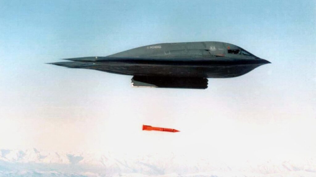 ¿Qué tiene de especial el avión B-2 Spirit que usó Estados Unidos en el bombardeo a Irán?