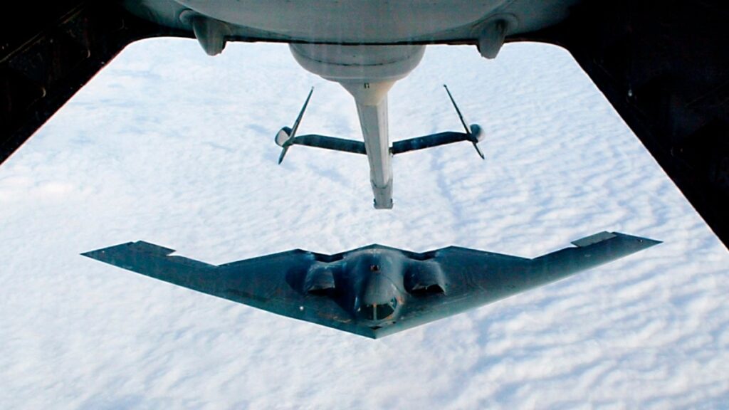 ¿Qué tiene de especial el avión B-2 Spirit que usó Estados Unidos en el bombardeo a Irán?