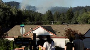 ¿Quién era Wess Roley, el francotirador que atentó contra bomberos en Idaho?