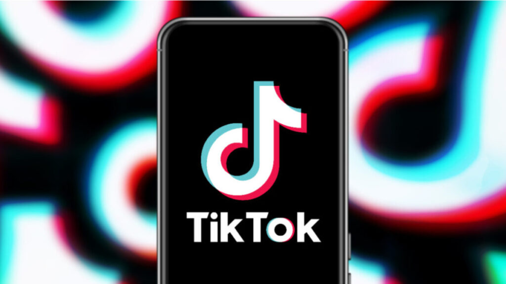 Niñas mueren al intentar reto de TikTok; terminan sepultadas