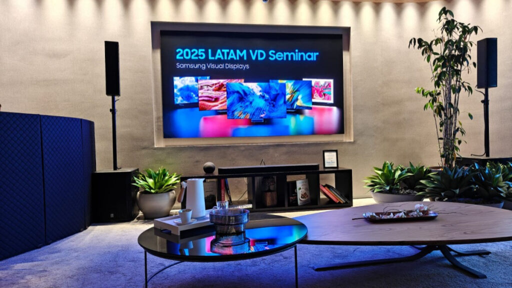 VD Tech seminar 2025: la IA se expande con pantallas inteligentes