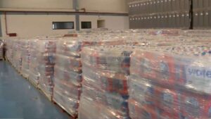 Víveres, agua y electrodomésticos: así es el centro militar de acopio en Santa Lucía