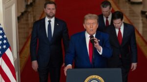 Trump da mensaje sobre los bombardeos de Estados Unidos a sitios nucleares en Irán