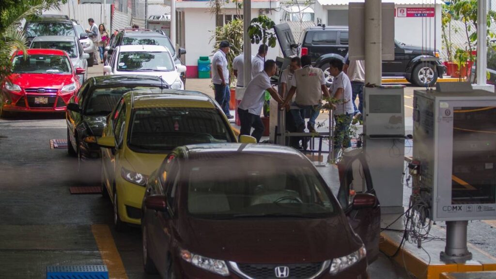 Ve si te toca hacer la verificación en CDMX o Edomex en junio.
