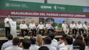 500 mdd de inversión privada para Yucatán: Huacho Díaz Mena