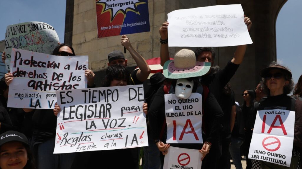 Actores de doblaje y locutores arman "rebelión contra las máquinas"; exigen no ser remplazados por IA