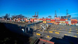 SAT urge al Senado aprobar reforma aduanera que refuerza fiscalización