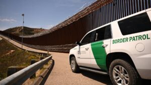 Mínimo histórico: cae número de migrantes interceptados en frontera con México