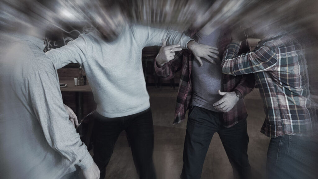 Exhiben a alcalde en Puebla por presuntas amenazas en tienda de Angelópolis