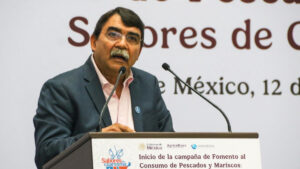 Alejandro Flores deja Conapesca; asume Rigoberto Salgado