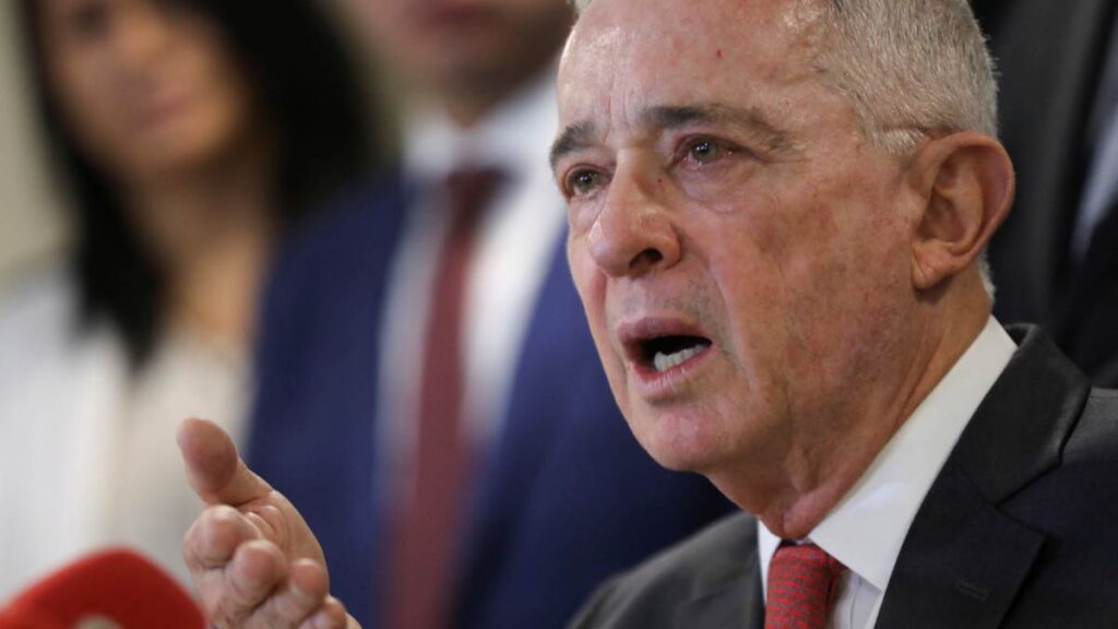 ¿Qué le espera al expresidente Uribe tras su condena en Colombia?