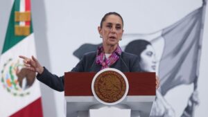 Sheinbaum niega presencia de drones del crimen en frontera con EE. UU.