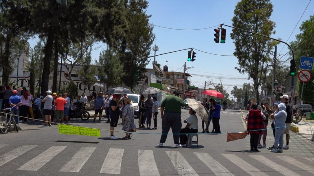 Comerciantes planean bloquear vialidades de la CDMX