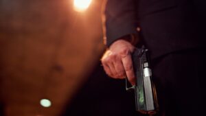 Intenta rematar a taxista en IMSS de Veracruz, pero mata a su papá