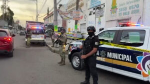 Aseguran C4 clandestino en Ecatepec; intervenían señal del C7