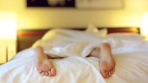 Señales de que necesitas descansar aunque no te sientas cansado