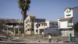 La Corte avala que autoridades intervengan en casas abandonadas y lotes baldíos