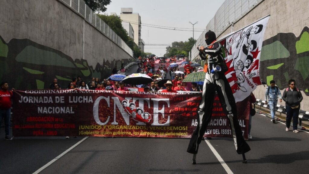 Sección 22 de la CNTE alista megamovilización hoy en Oaxaca