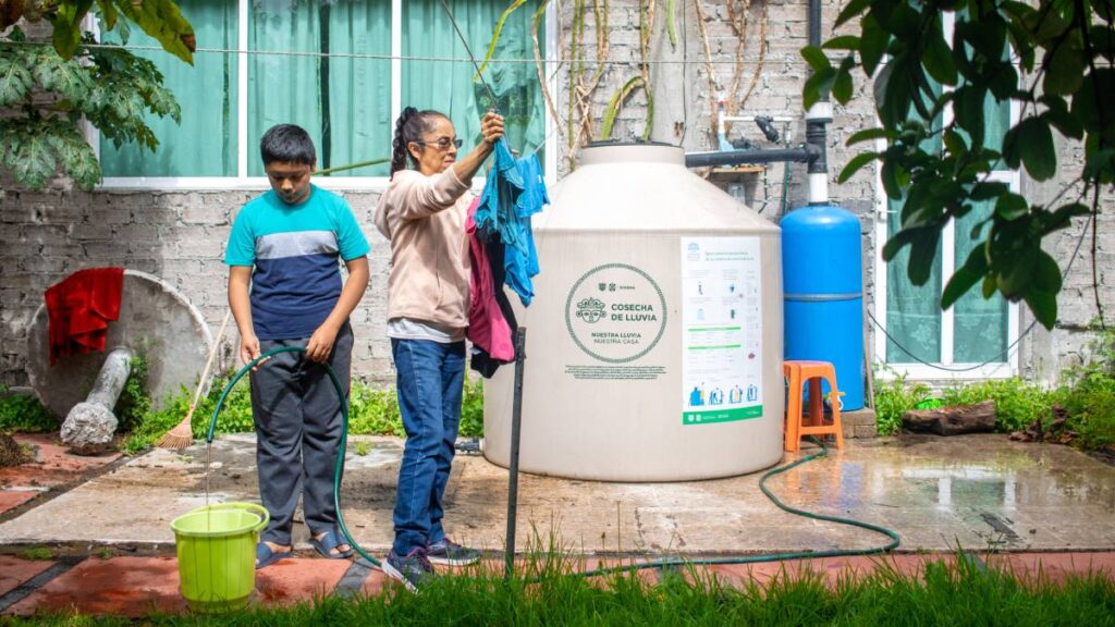 Tanque de la Cosecha de Agua de Lluvia.