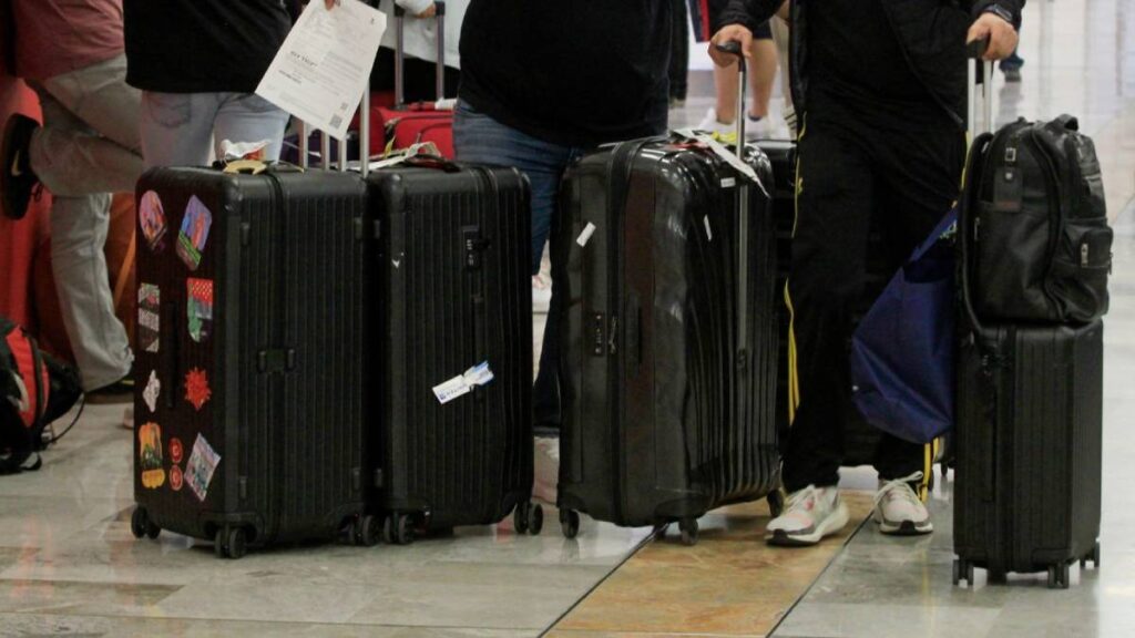 Alerta por fraudes en periodo vacacional.