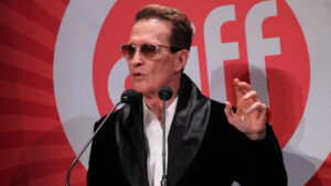 Emmanuel recibe reconocimiento en el Festival Internacional de Cine de Guanajuato 2025