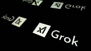 xAI pide disculpas tras actualización de Grok que generó respuestas ofensivas