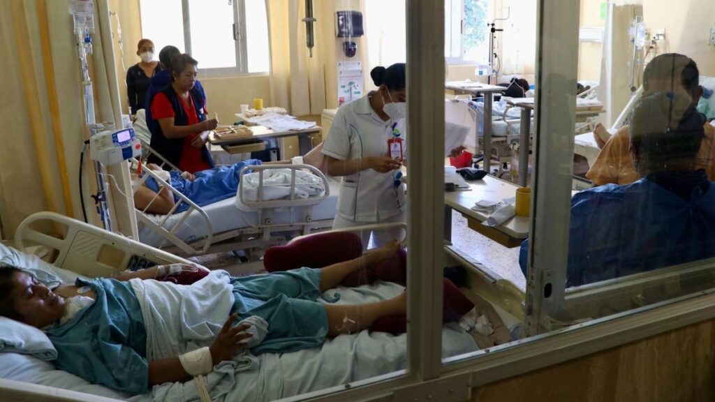 Bienestar ofrece registro en casa u hospital si no puedes ir a un módulo. Solicítalo en gob.mx/bienestar.