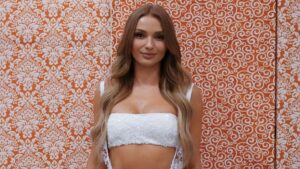 Irina Baeva usa sus redes para denunciar ataques de su abogado