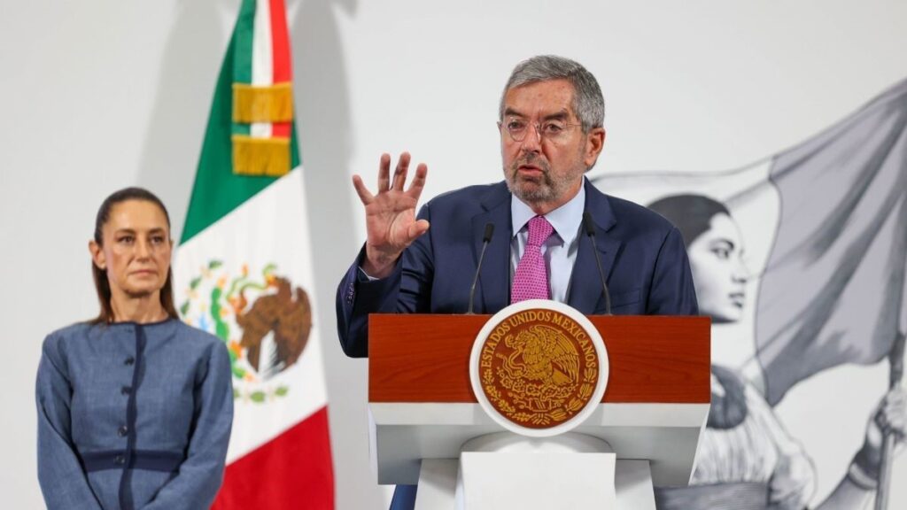 SRE digitaliza trámites y simplifica menaje de casa para mexicanos repatriados; todo se hará en línea en 24 horas