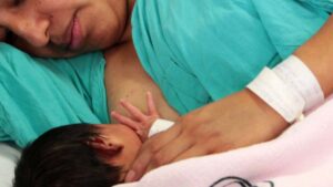 Semana de la Lactancia Materna: ¿qué cantidad diaria de leche debe tomar mi bebé?