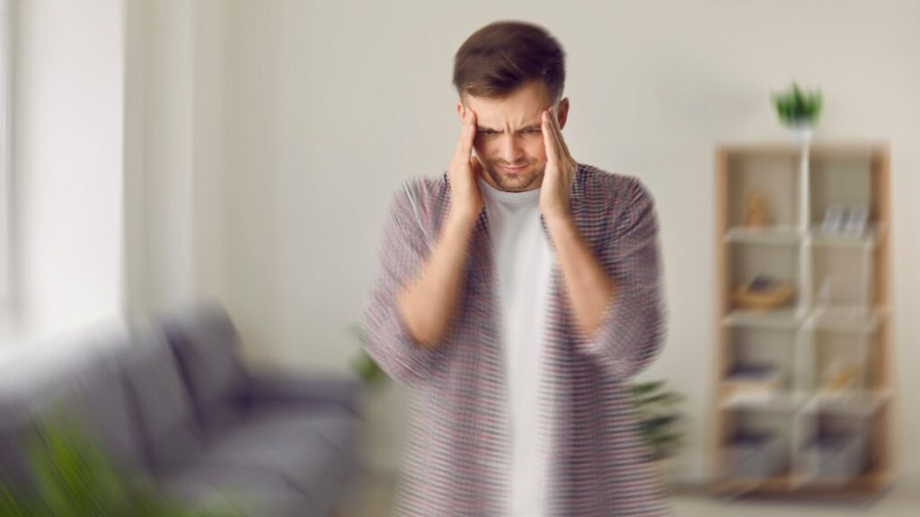 ¿Mareo al levantarte? Así puedes saber si es una señal de alarma