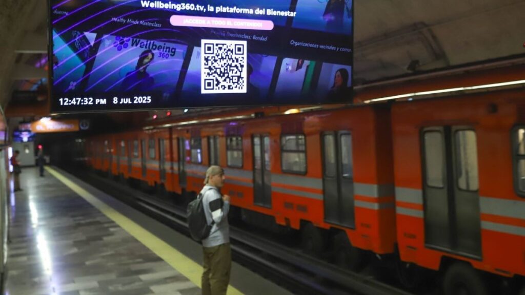 Metro abrirá desde las 5 AM por Maratón CDMX 2025; Metrobús cerrará estaciones de 5 a 14 h por paso de corredores