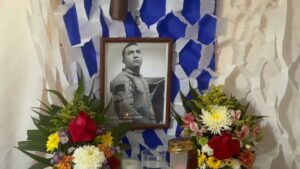 Familiares de expolicía mexicano que murió combatiendo en Ucrania piden ayuda para repatriar su cuerpo