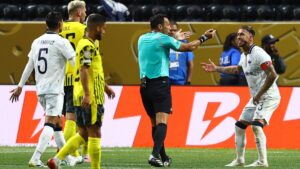 El Dortmund frena a Rayados y los elimina del Mundial de Clubes