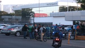 Morelos lanza plan de apoyo para trabajadores tras cierre de Nissan