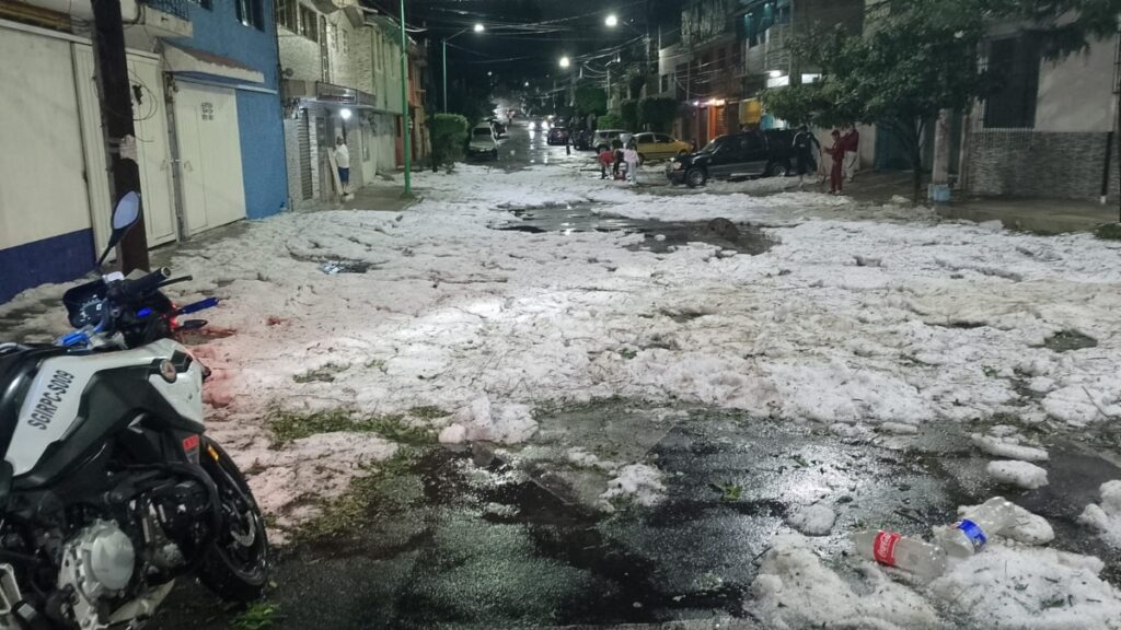 Otra vez diluvió, así afectó la lluvia y el granizo en la CDMX: VIDEOS