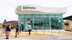 Pensión del Bienestar: ¿qué apellidos reciben su pago de 6 mil 200 pesos del día 3 al 24 de julio de 2025?