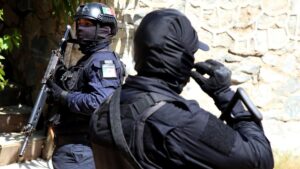 Expolicías mexicanos buscan integrarse al Ejército Ucraniano por mejor sueldo y oportunidades