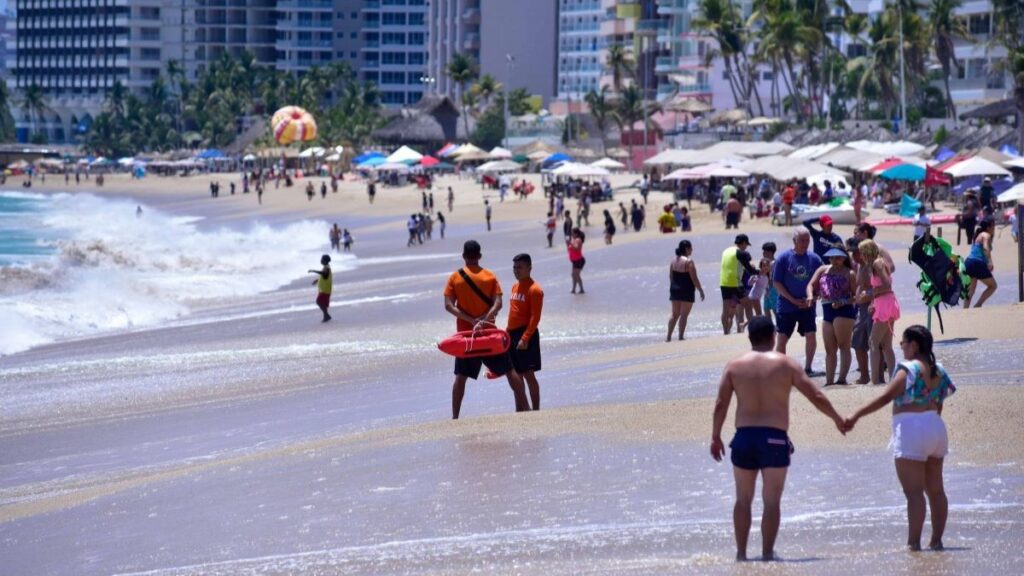 ¿Te toca prima vacacional? Si trabajas desde hace un año o más, la ley dice que te deben pagar 25% extra. Te explicamos aquí