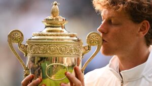¡Dulce revancha! Jannik Sinner gana en Wimbledon tras derrotar a Carlos Alcaraz