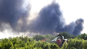 ¡Tomorrowland en llamas! Se incendia escenario principal del festival